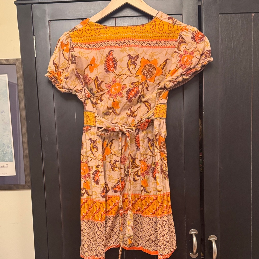 Trinity Orange and Brown Floral Tunic - Picture 2 of 3